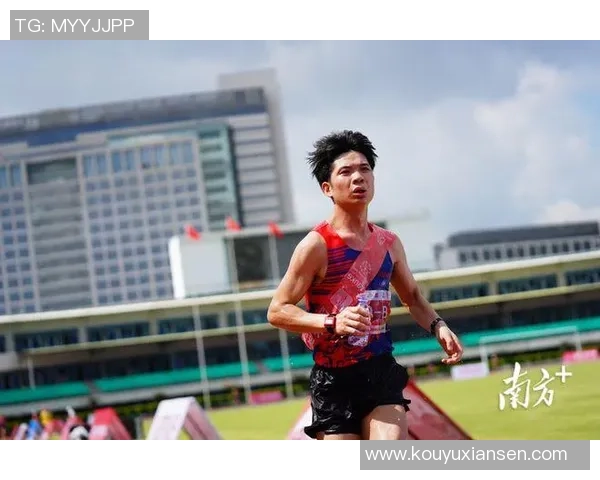 深圳足球队在耐力排行榜中荣登第三名引发热议 深圳足球队在耐力排行榜中荣登第三名引发热议