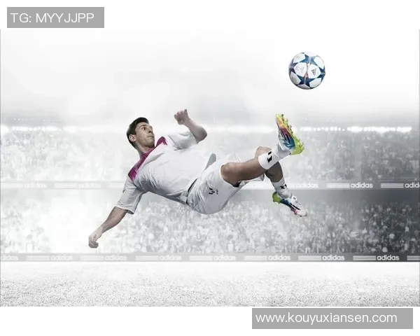 足球明星抱胸高清图片展现运动魅力与个性风采的完美瞬间 足球明星抱胸高清图片展现运动魅力与个性风采的完美瞬间